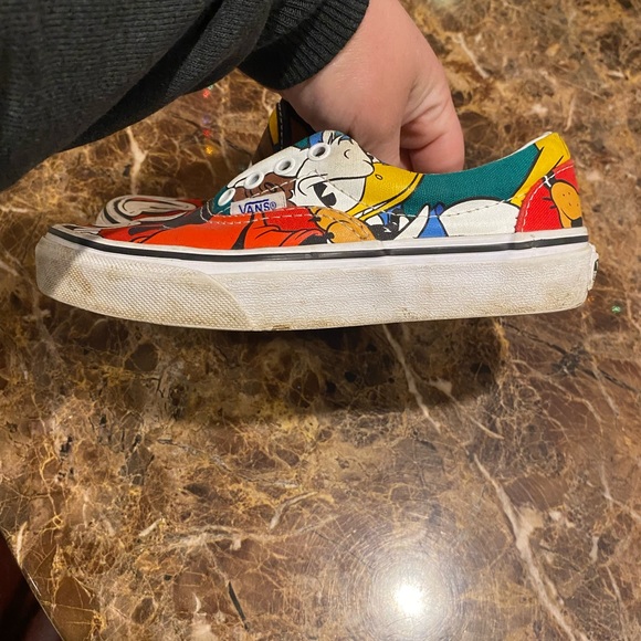 Disney Mickey & friends vans - Picture 7 of 7